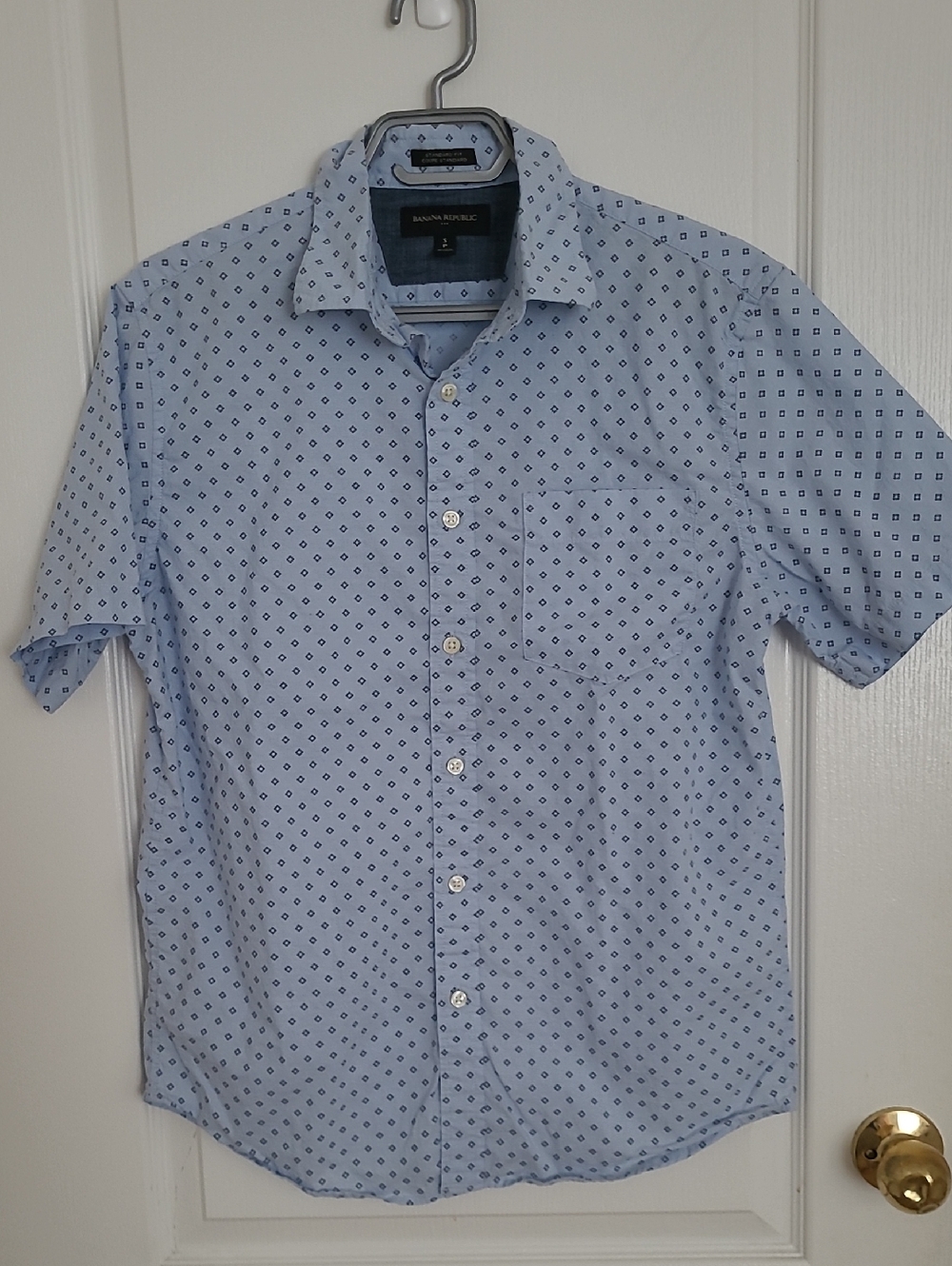 Banana Republic Light Blue Short-Sleeve Button-Down with Navy Geo Print